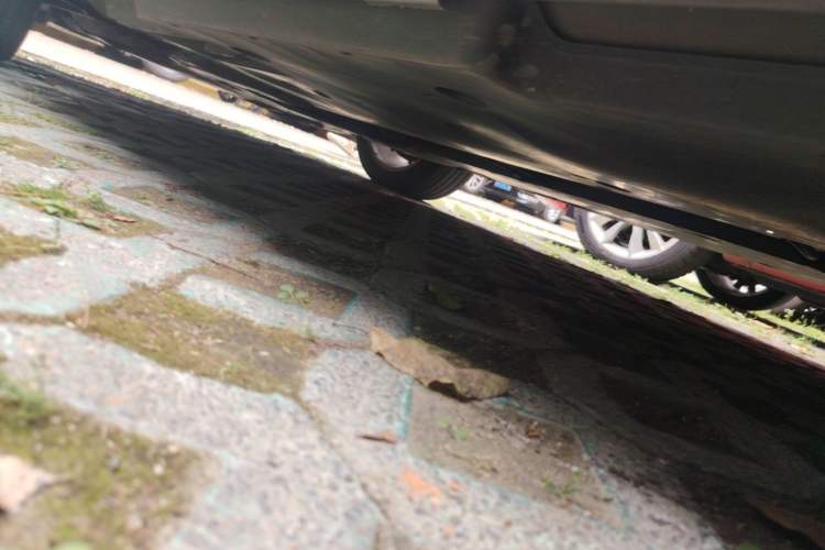 Used Toyota Avalon 2019 2.0L XLE Premium Edition China VI Chassis Front