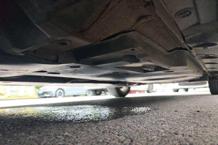 Used Toyota Avalon 2019 2.5L Ambition Version China V Standard Chassis Front Left