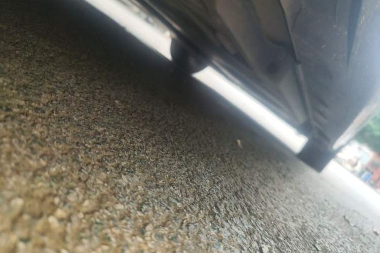 Used Toyota Avalon 2019 2.0L XLE Premium Edition China VI Chassis Front Left