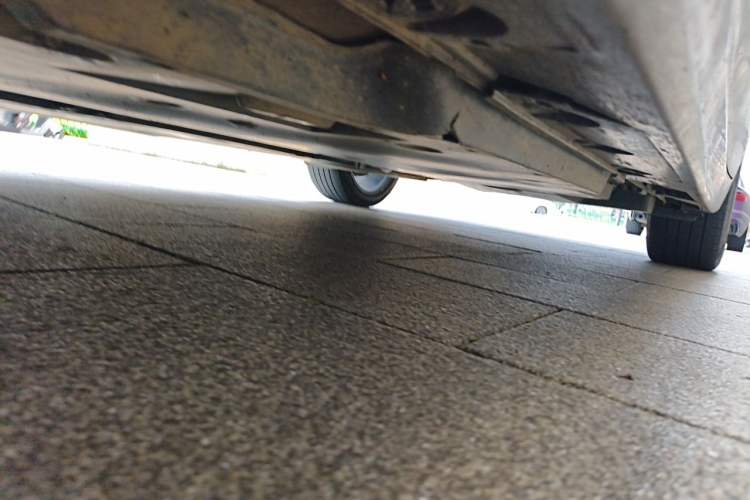 Used Toyota Avalon 2019 2.5L Touring Premium Version China VI Standard Chassis Front Left