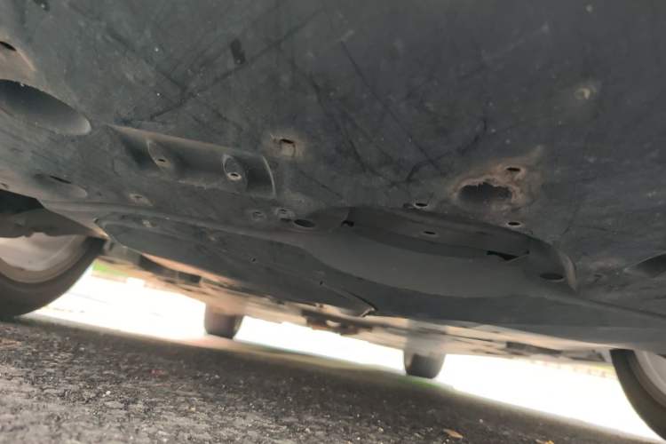 Used Toyota Avalon 2019 2.5L Touring Premium Version China VI Standard Chassis Front