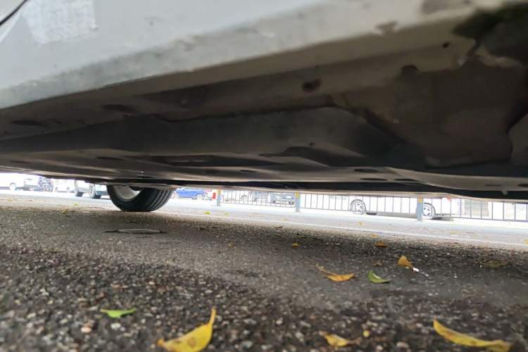 Used Toyota Avalon 2019 2.0L XLE Premium Edition China VI Chassis Front Right