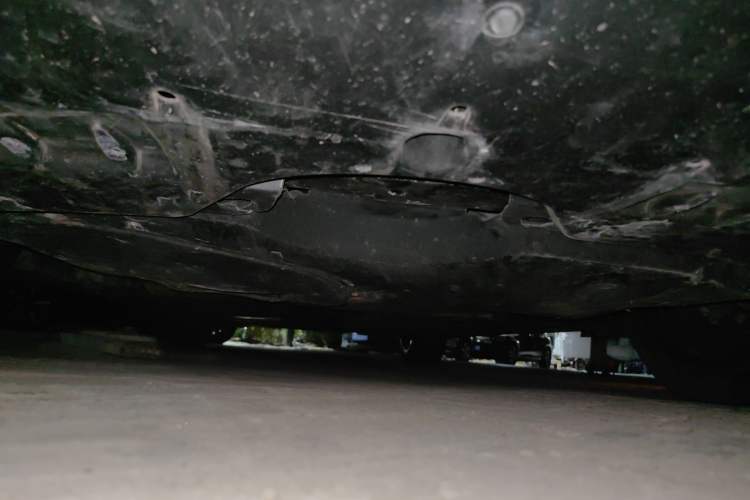 Used Toyota Avalon 2019 Dual-Engine 2.5L XLE Prestige Version China VI Standard Chassis Front