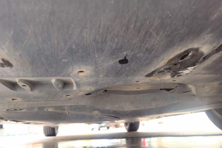 Used Toyota Avalon 2019 2.5L Touring Premium Version China VI Standard Chassis Front