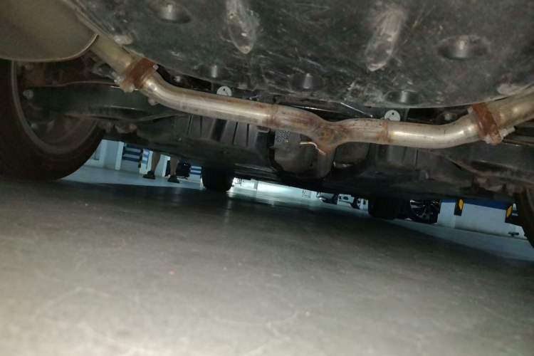 Used Toyota Avalon 2019 2.0L Luxury Edition China VI Standard Chassis Rear