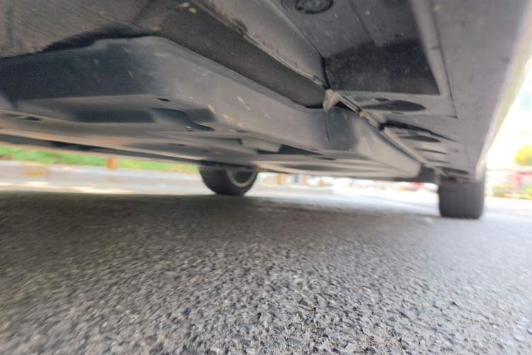 Used Toyota Avalon 2019 2.0L XLE Premium Edition China VI Chassis Rear Left