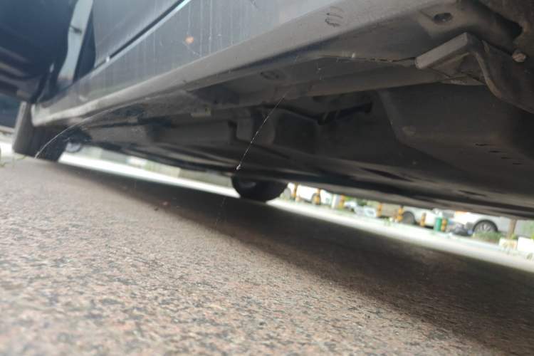 Used Toyota Avalon 2019 2.0L XLE Premium Edition China VI Chassis Rear Left