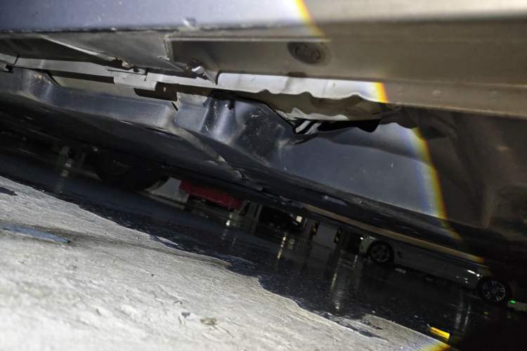 Used Toyota Avalon 2019 2.0L XLE Premium Edition China VI Chassis Rear Left