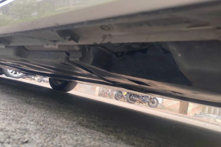 Used Toyota Avalon 2019 2.0L XLE Premium Edition China VI Chassis Rear Left