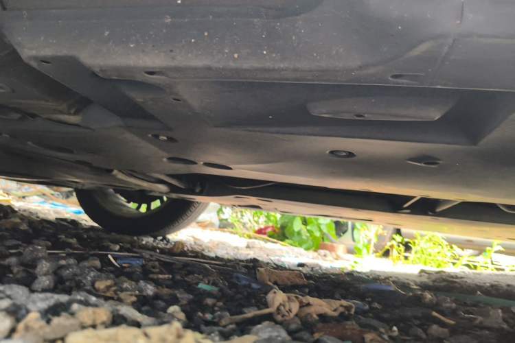 Used Toyota Avalon 2019 2.5L Touring Premium Version China V Standard Chassis Rear Left