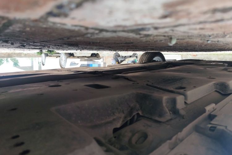 Used Toyota Avalon 2019 2.0L XLE Premium Edition China VI Chassis Rear Left