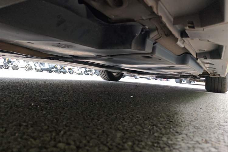 Used Toyota Avalon 2019 2.0L Luxury Edition China VI Standard Chassis Rear Right