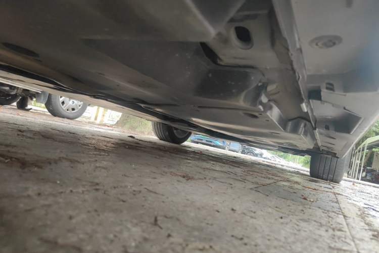 Used Toyota Avalon 2019 2.0L XLE Premium Edition China VI Chassis Rear Right