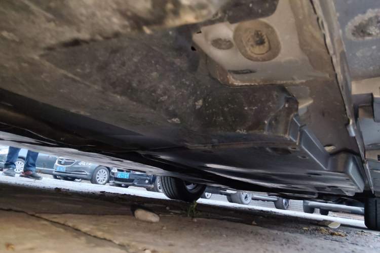 Used Toyota Avalon 2019 2.0L Ambition Edition China VI Chassis Rear Right