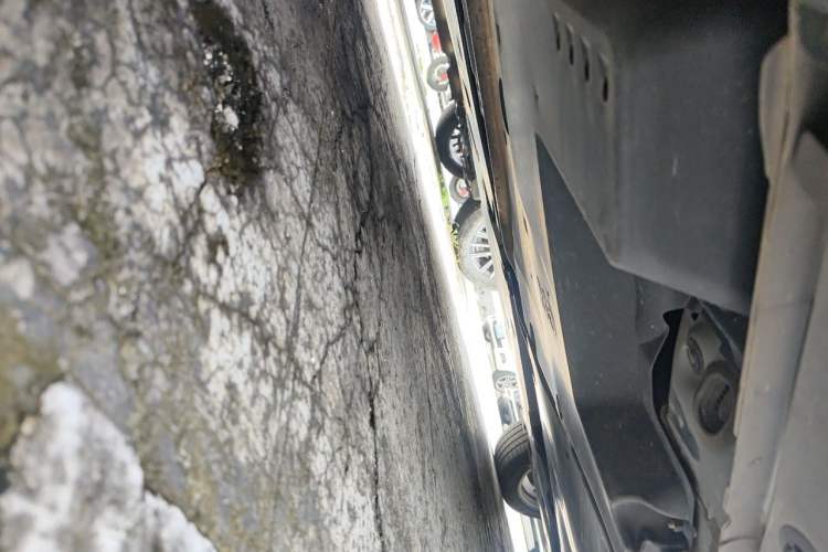 Used Toyota Avalon 2019 2.0L Luxury Edition China VI Standard Chassis Rear Right