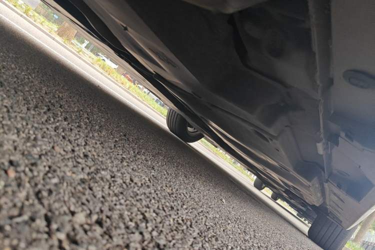 Used Toyota Avalon 2019 2.0L Luxury Edition China VI Standard Chassis Rear Right