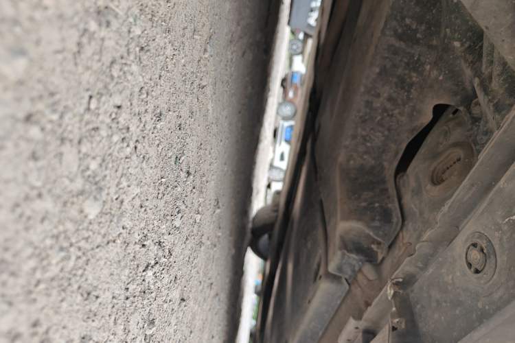 Used Toyota Avalon 2019 2.5L Touring Premium Version China VI Standard Chassis Rear Right