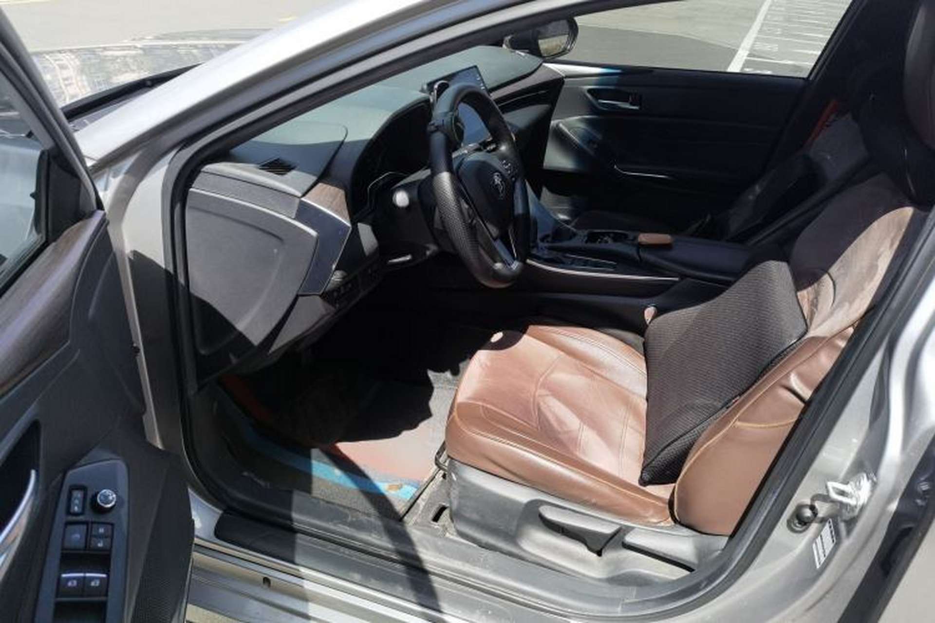 Used Toyota Avalon 2019 2.0L Ambition Edition China VI Driver Seat
