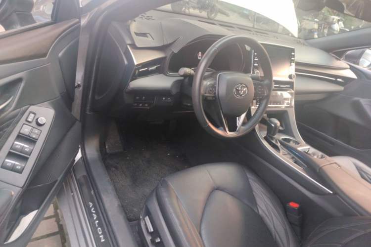 Used Toyota Avalon 2019 2.5L Touring Premium Version China V Standard Driver Seat