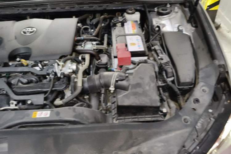 Used Toyota Avalon 2019 2.0L Luxury Edition China VI Standard Engine Bay Left
