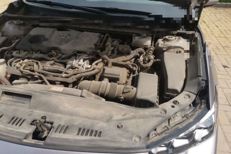 Used Toyota Avalon 2019 Dual-Engine 2.5L Luxury Edition China VI Standard Engine Bay Left