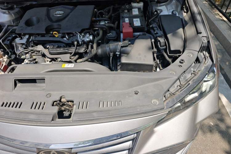Used Toyota Avalon 2019 2.0L Luxury Edition China VI Standard Engine Bay Left