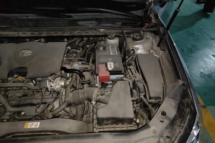 Used Toyota Avalon 2019 2.0L Luxury Edition China VI Standard Engine Bay Left