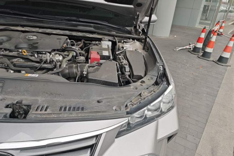 Used Toyota Avalon 2019 2.0L XLE Premium Edition China VI Engine Bay Left