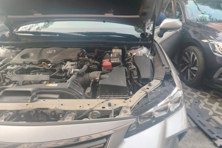 Used Toyota Avalon 2019 2.5L Touring Premium Version China V Standard Engine Bay Left
