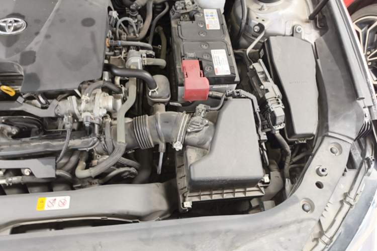 Used Toyota Avalon 2019 2.0L XLE Premium Edition China VI Engine Bay Left