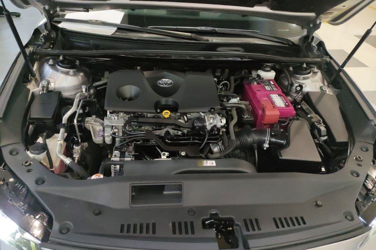 Used Toyota Avalon 2019 2.0L XLE Premium Edition China VI Engine Bay