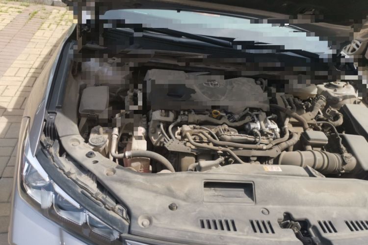 Used Toyota Avalon 2019 Dual-Engine 2.5L Luxury Edition China VI Standard Engine Bay Right