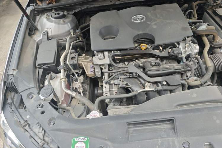 Used Toyota Avalon 2019 2.0L Ambition Edition China VI Engine Bay Right