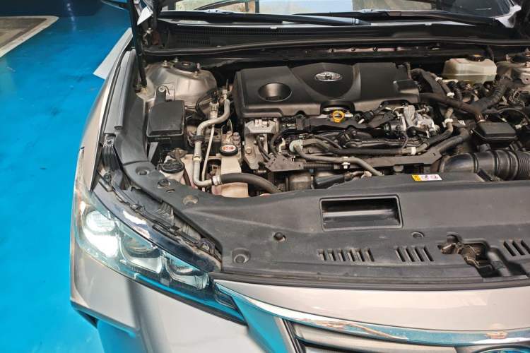 Used Toyota Avalon 2019 Dual-Engine 2.5L Luxury Edition China VI Standard Engine Bay Right