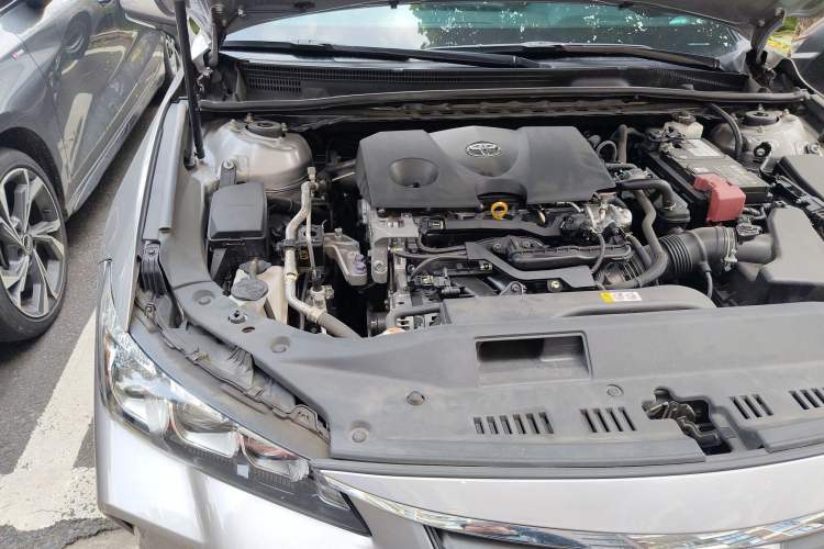 Used Toyota Avalon 2019 2.0L Luxury Edition China VI Standard Engine Bay Right