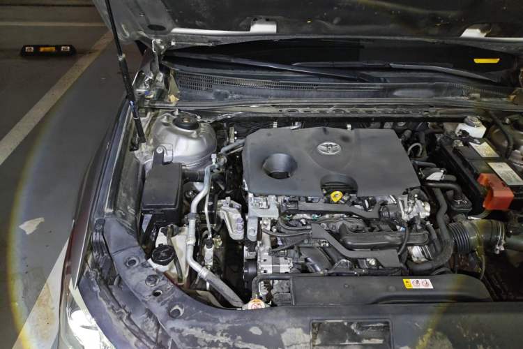 Used Toyota Avalon 2019 2.0L XLE Premium Edition China VI Engine Bay Right