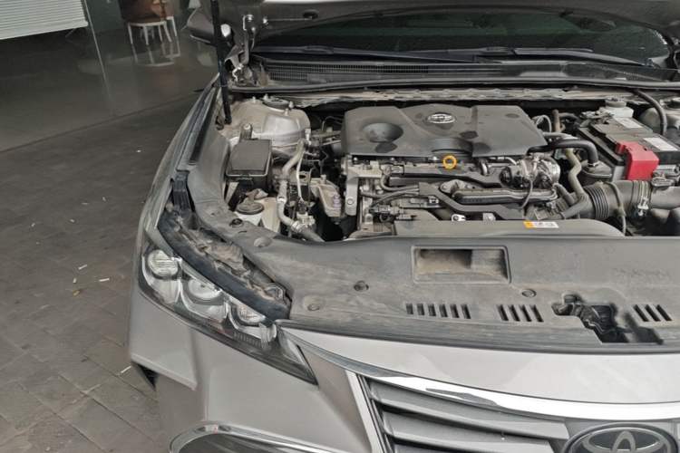 Used Toyota Avalon 2019 2.0L XLE Premium Edition China VI Engine Bay Right