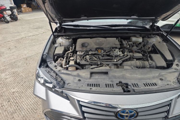 Used Toyota Avalon 2019 Dual-Engine 2.5L Luxury Edition China VI Standard Engine Bay Right