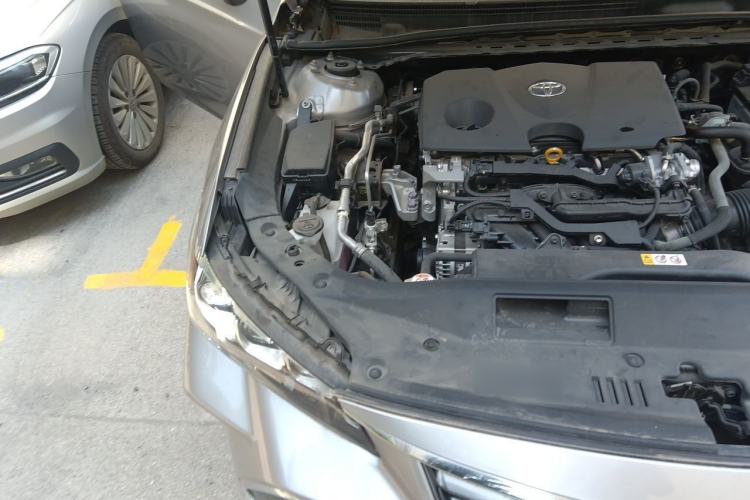 Used Toyota Avalon 2019 2.0L Luxury Edition China VI Standard Engine Bay Right