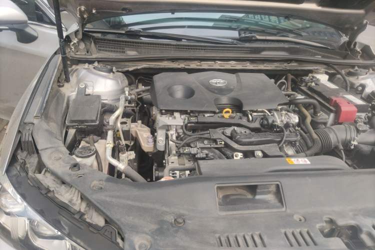 Used Toyota Avalon 2019 2.0L Luxury Edition China VI Standard Engine Bay Right