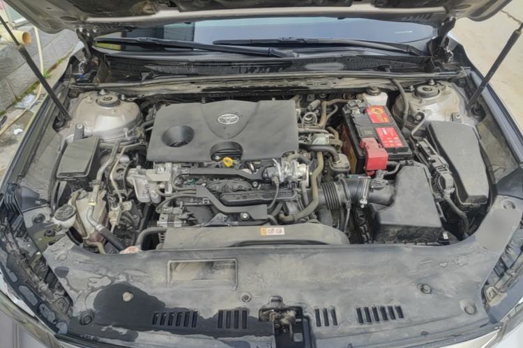 Used Toyota Avalon 2019 2.0L Luxury Edition China VI Standard Engine Bay