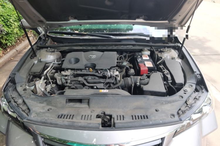 Used Toyota Avalon 2019 2.0L Luxury Edition China VI Standard Engine Bay
