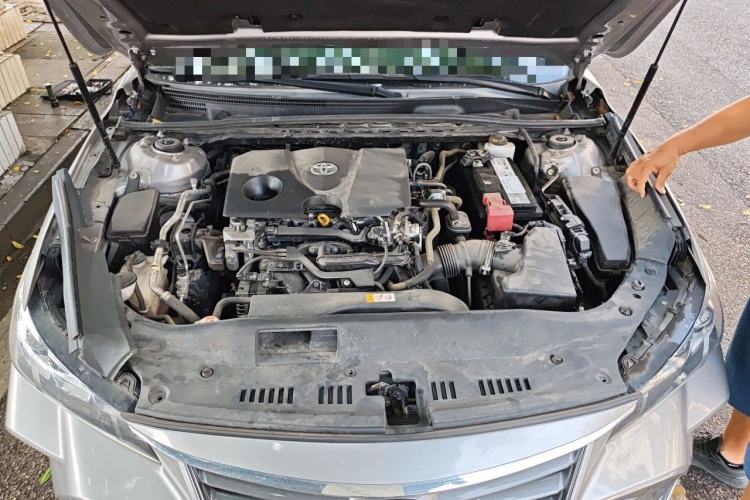 Used Toyota Avalon 2019 2.0L XLE Premium Edition China VI Engine Bay