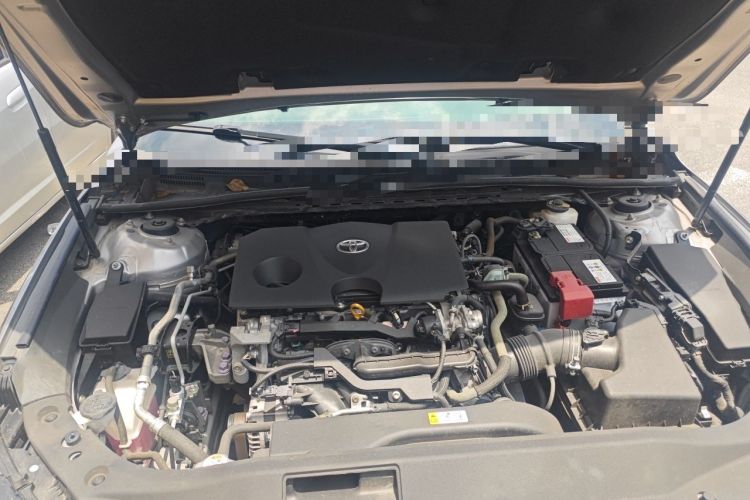 Used Toyota Avalon 2019 2.0L Luxury Edition China VI Standard Engine Bay