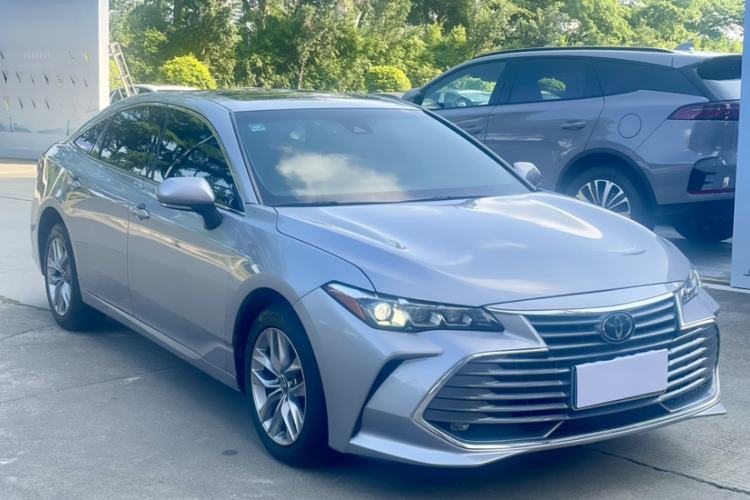 Used Toyota Avalon 2019 2.0L Ambition Edition China VI Exterior 1