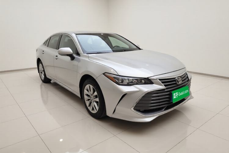 Used Toyota Avalon 2019 2.0L Luxury Edition China VI Standard Exterior 1