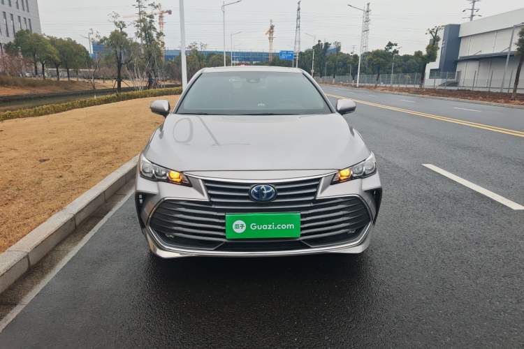 Used Toyota Avalon 2019 Dual-Engine 2.5L Luxury Edition China VI Standard Exterior 1