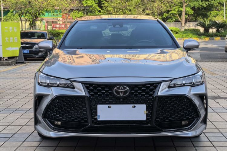 Used Toyota Avalon 2019 2.5L Touring Premium Version China VI Standard Exterior 1