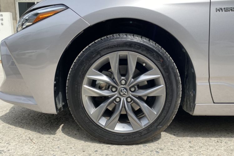 Used Toyota Avalon 2019 Dual-Engine 2.5L Luxury Edition China VI Standard Exterior 10