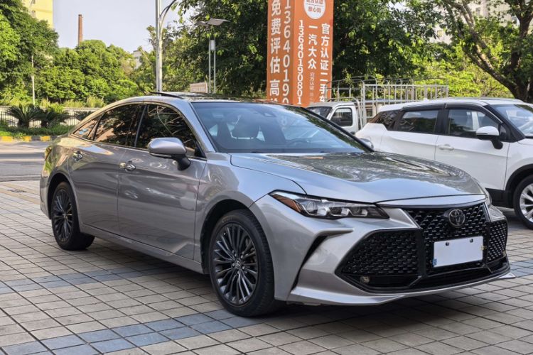 Used Toyota Avalon 2019 2.5L Touring Premium Version China VI Standard Exterior 2